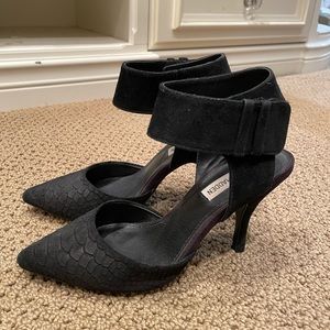 Steve Madden black heels